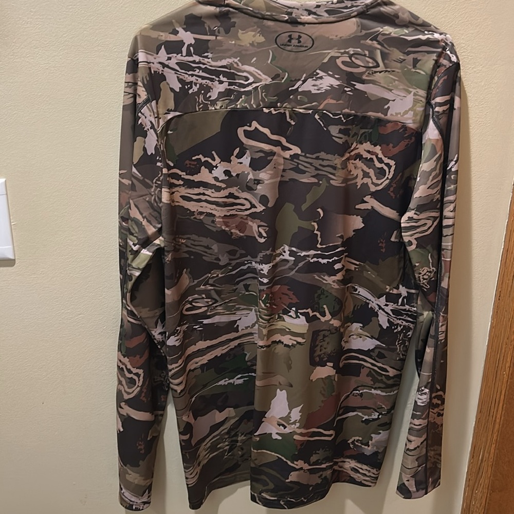 💚HP💚Under Armour Camo Shirt - Picture 4 of 4